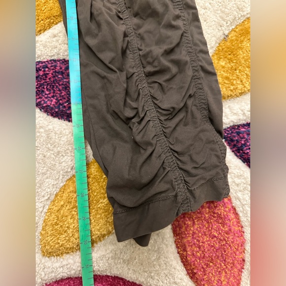 Army Green Ruched Capris - Picture 3 of 5